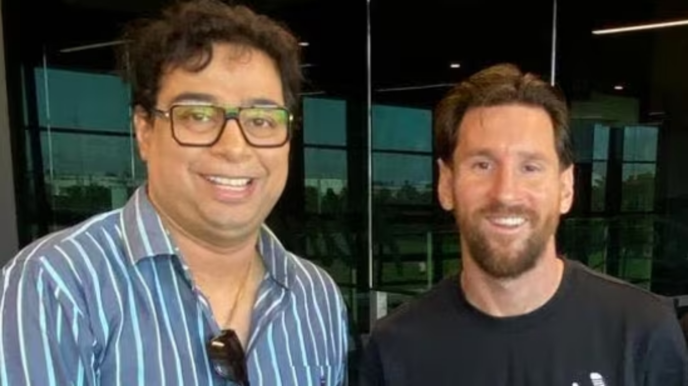 Kolkata court denies bail to Messi tour organiser Satadru Dutta and remands him to two weeks police custody after Salt Lake Stadium chaos