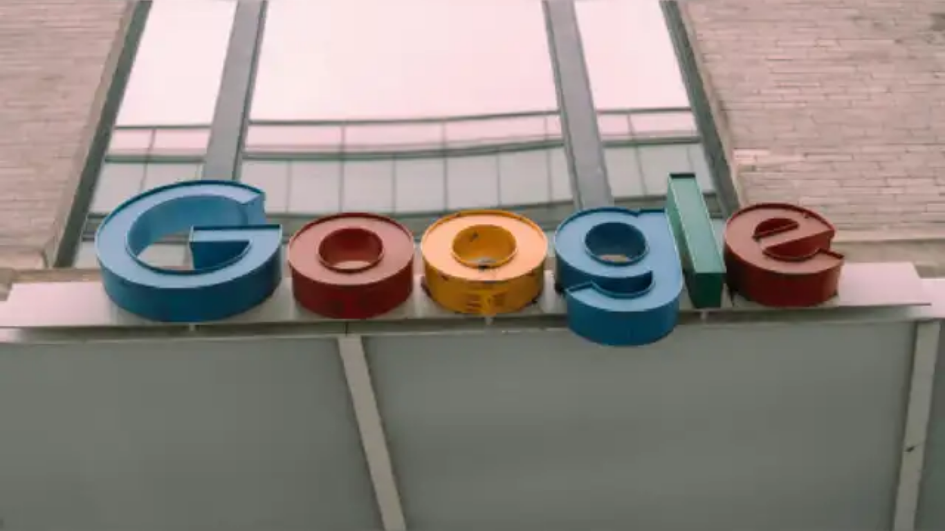 Apple and Google may soon require age verification before exchanging nude photos on iPhone and Android